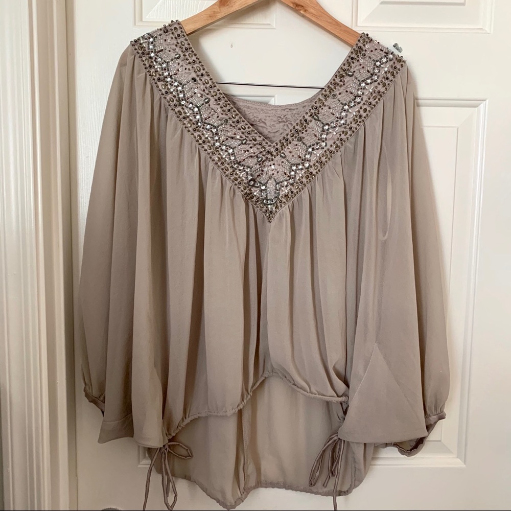 ❤️ Beaded Blouse